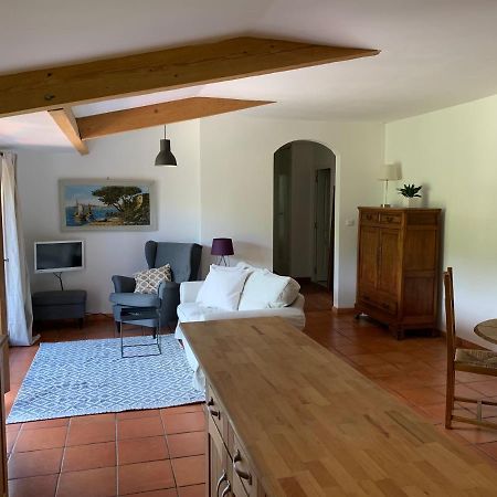 Maison Moutas Le Thoronet Exteriör bild