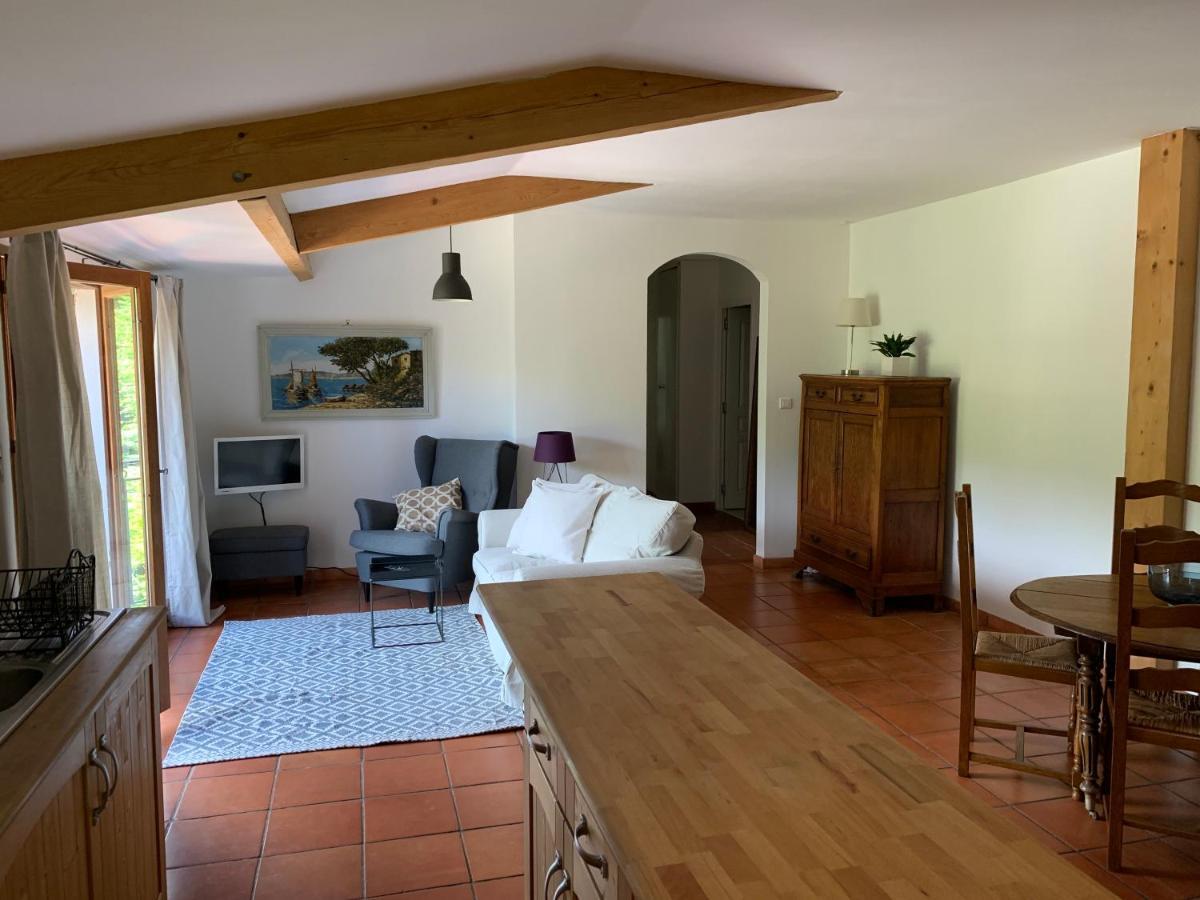 Maison Moutas Le Thoronet Exteriör bild