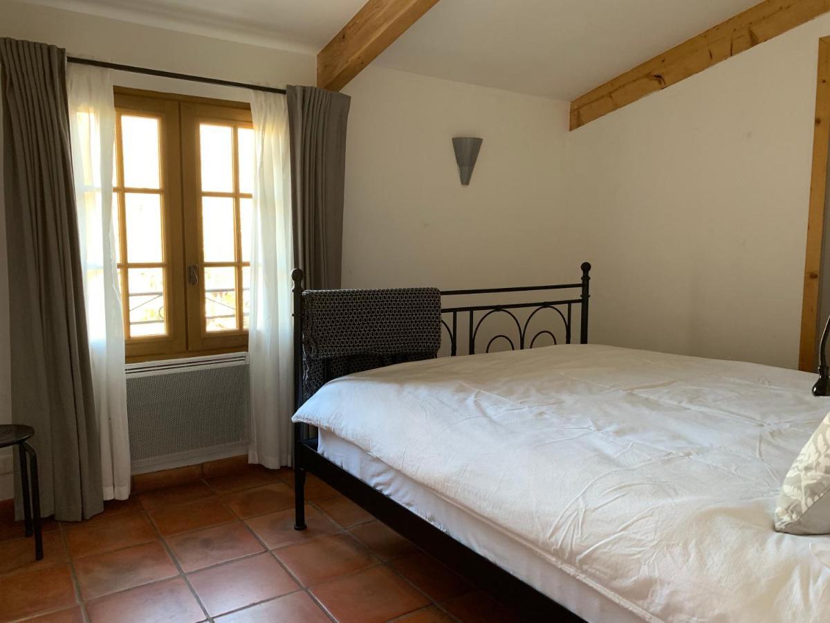 Maison Moutas Le Thoronet Exteriör bild